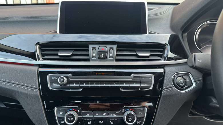 BMW X1 sDrive 20i [178] xLine 5dr Step Auto Petrol Estate